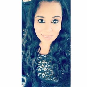 Meet your Posher, Lydia